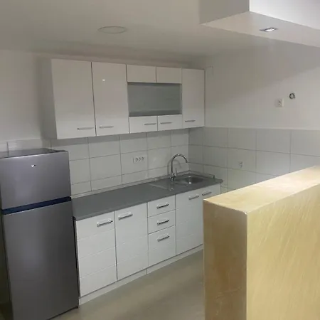 Djukic Apartman 2 Sabac Exterior photo